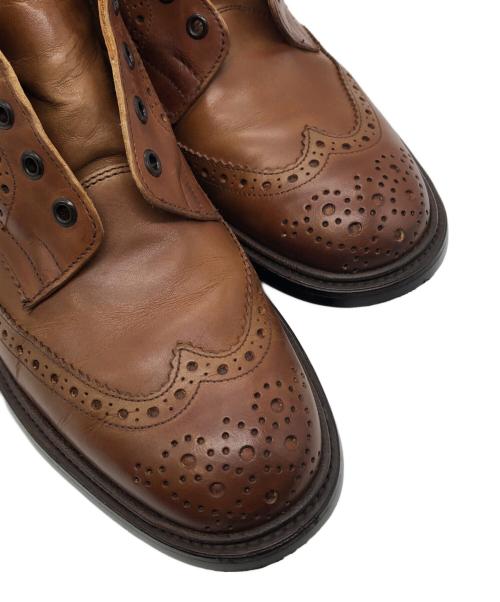 Tricker's（トリッカーズ）Tricker's (トリッカーズ) STOW カーフ フルブローグ シングルダイナイトソール カントリーブーツ ブラウン サイズ:8-5の古着・服飾アイテム