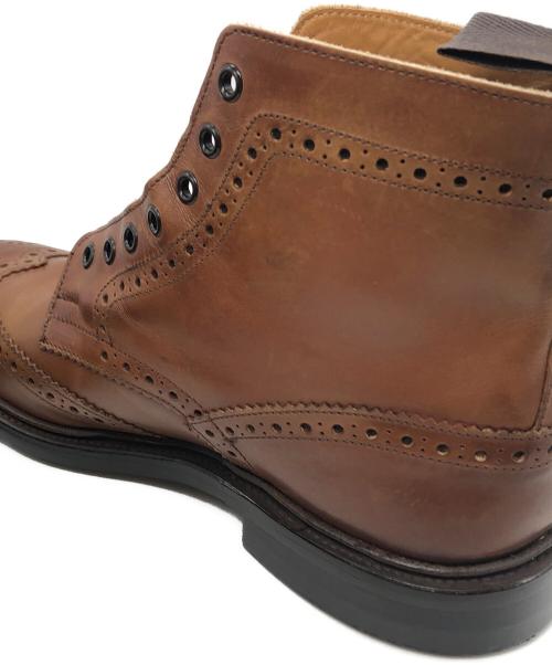 Tricker's（トリッカーズ）Tricker's (トリッカーズ) STOW カーフ フルブローグ シングルダイナイトソール カントリーブーツ ブラウン サイズ:8-5の古着・服飾アイテム