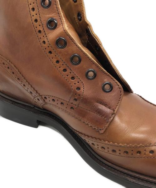 Tricker's（トリッカーズ）Tricker's (トリッカーズ) STOW カーフ フルブローグ シングルダイナイトソール カントリーブーツ ブラウン サイズ:8-5の古着・服飾アイテム
