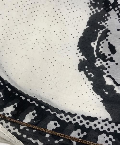 CHANEL（シャネル）CHANEL (シャネル) ライオンプリントシルクブレンドチュニック ホワイト×ブラック サイズ:36の古着・服飾アイテム