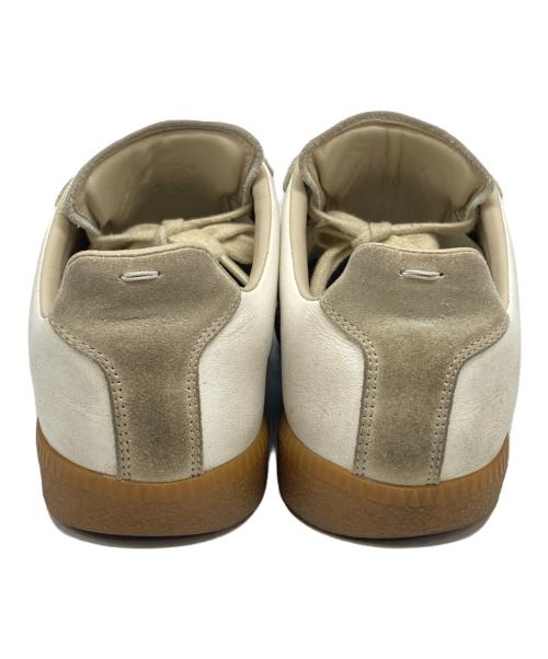 Maison Margiela（メゾンマルジェラ）Maison Margiela (メゾンマルジェラ) レプリカ ジャーマントレーナー ベージュ サイズ:36の古着・服飾アイテム