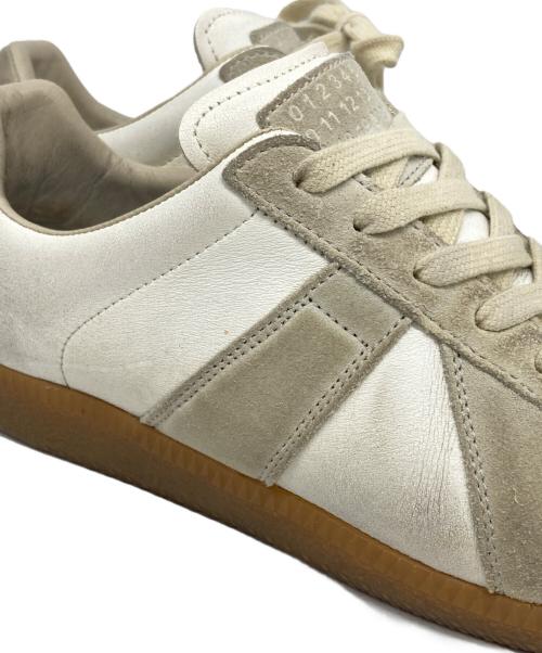 Maison Margiela（メゾンマルジェラ）Maison Margiela (メゾンマルジェラ) レプリカ ジャーマントレーナー ベージュ サイズ:36の古着・服飾アイテム