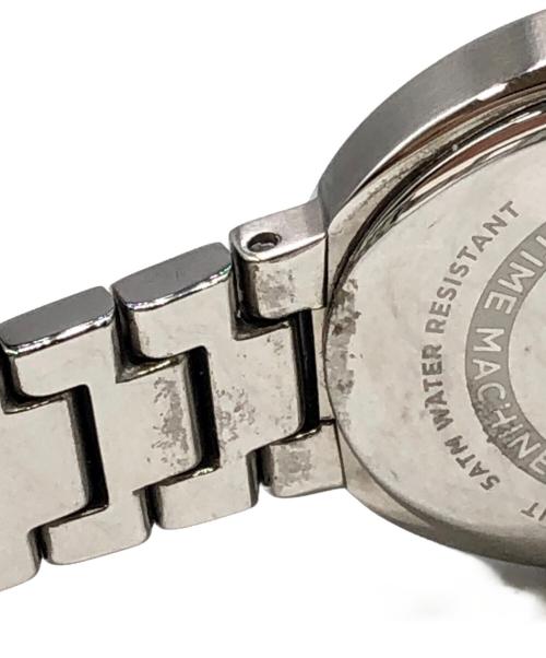 Vivienne Westwood（ヴィヴィアンウエストウッド）Vivienne Westwood (ヴィヴィアンウエストウッド) Armour Watch ホワイト サイズ:下記参照の古着・服飾アイテム