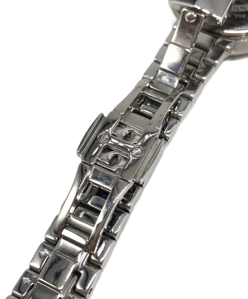 Vivienne Westwood（ヴィヴィアンウエストウッド）Vivienne Westwood (ヴィヴィアンウエストウッド) Armour Watch ホワイト サイズ:下記参照の古着・服飾アイテム