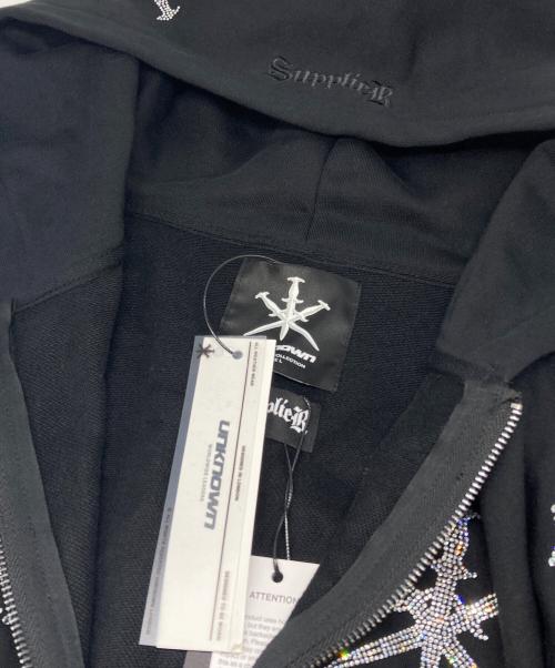 unkown（アンノウン）unkown (アンノウン) SUPPLIER (サプライヤー) ダガークロスラインスストーンジップパーカー ブラック サイズ:L 未使用品の古着・服飾アイテム