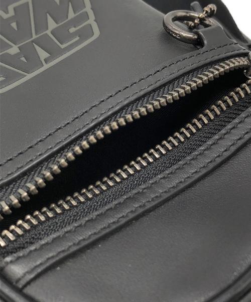 COACH（コーチ）COACH (コーチ) STAR WARS (スターウォーズ) シグネチャーショルダーバッグ ブラック サイズ:下記参照の古着・服飾アイテム
