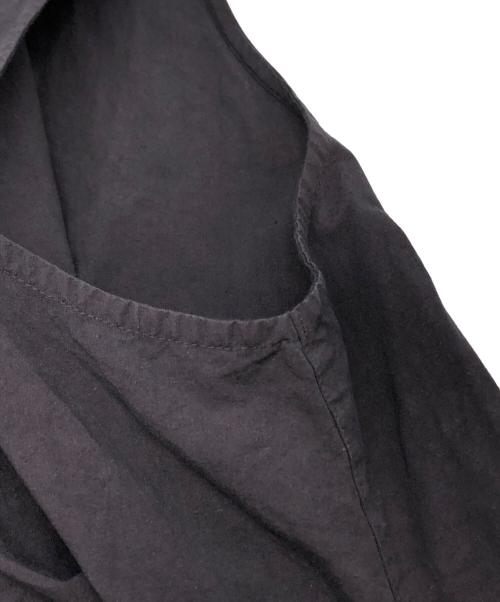 nest Robe（ネストローブ）nest Robe (ネストローブ) 超撥水バックVネックノースリーブワンピース グレー サイズ:Fの古着・服飾アイテム