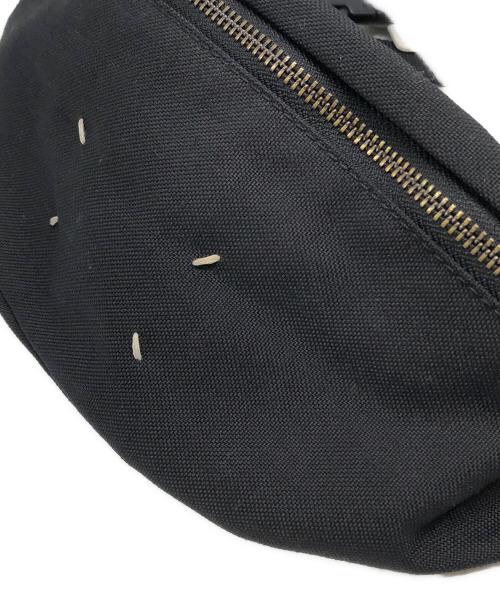 Maison Margiela（メゾンマルジェラ）Maison Margiela (メゾンマルジェラ) STEREOTYPE CROSS BODDEY POUCH ブラック サイズ:下記参照の古着・服飾アイテム