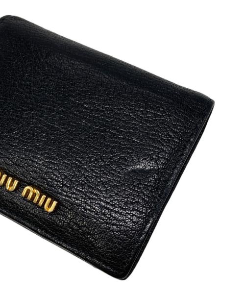 MIU MIU（ミュウミュウ）MIU MIU (ミュウミュウ) 2つ折り財布 ブラック サイズ:下記参照の古着・服飾アイテム