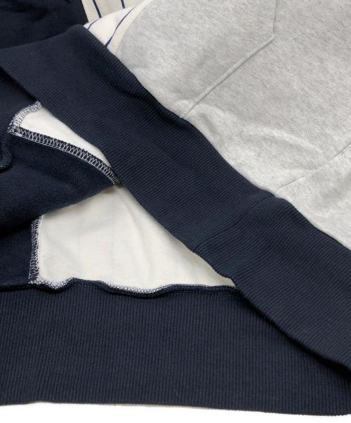 KITH（キス）KITH (キス) MLB (エムエルビー) ヤンキース プルオーバーパーカー ネイビー×グレー サイズ:Mの古着・服飾アイテム