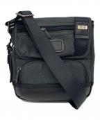 TUMIトゥミ）の古着「Kerby Crossbody ショルダーバッグ」｜グレー