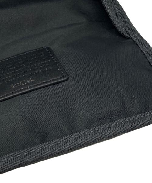 TUMI（トゥミ）TUMI (トゥミ) Kerby Crossbody ショルダーバッグ グレー サイズ:下記参照の古着・服飾アイテム