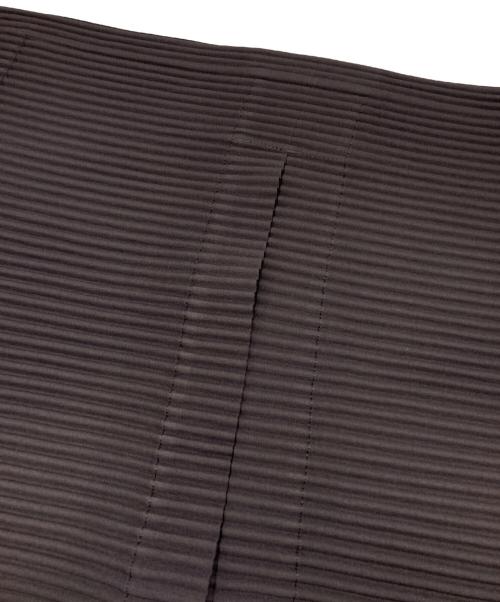 HOMME PLISSE ISSEY MIYAKE（オム プリッセ イッセイ ミヤケ）HOMME PLISSE ISSEY MIYAKE (オム プリッセ イッセイ ミヤケ) プリーツバッグ チャコールグレー サイズ:下記参照の古着・服飾アイテム