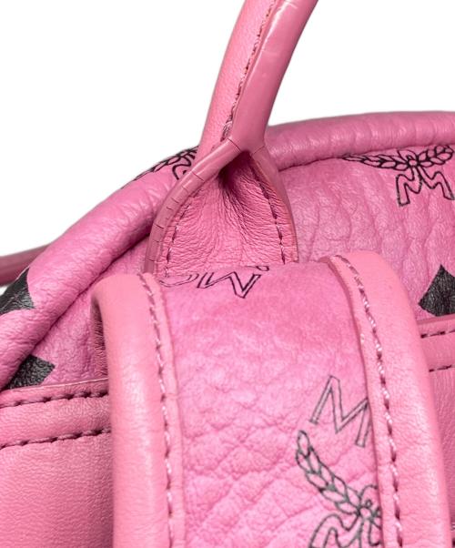 MCM（エムシーエム）MCM (エムシーエム) モノグラム スタッズバックパック ピンク サイズ:下記参照の古着・服飾アイテム