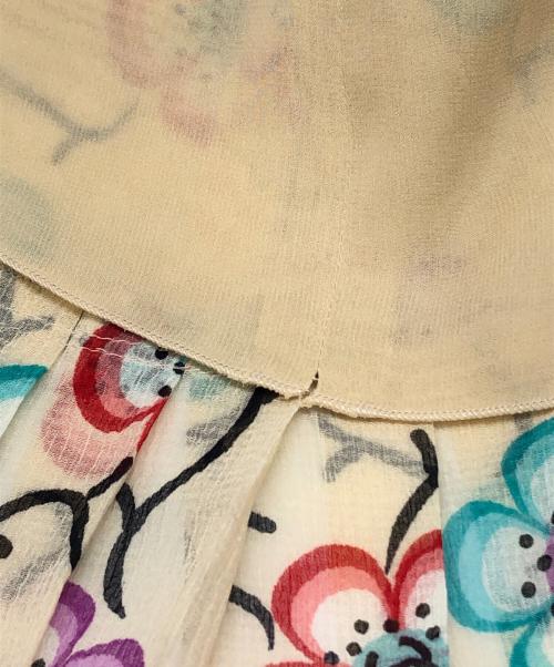 CHANEL（シャネル）CHANEL (シャネル) ココマークフラワープリントシルクスカート ベージュ サイズ:38の古着・服飾アイテム