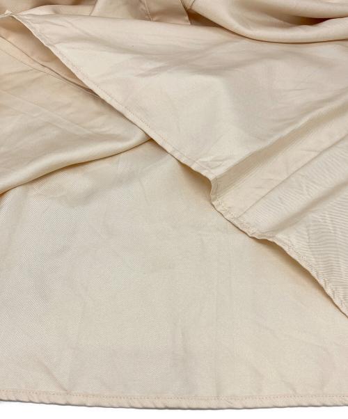 GUCCI（グッチ）GUCCI (グッチ) フリルプリーツシャツ ベージュ サイズ:44の古着・服飾アイテム