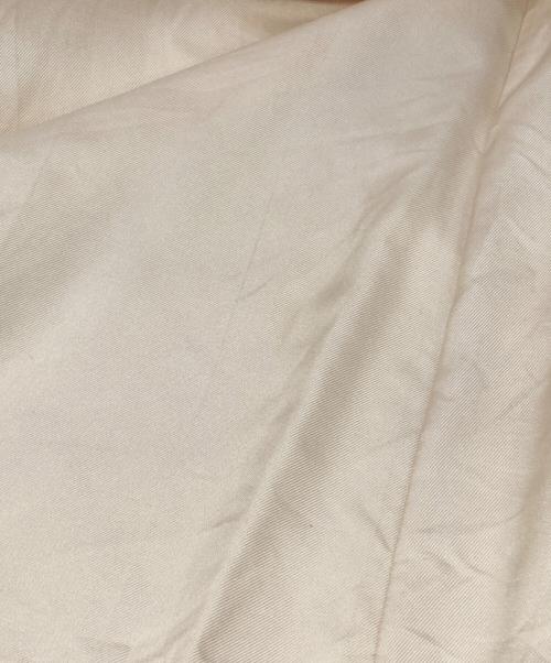 GUCCI（グッチ）GUCCI (グッチ) フリルプリーツシャツ ベージュ サイズ:44の古着・服飾アイテム