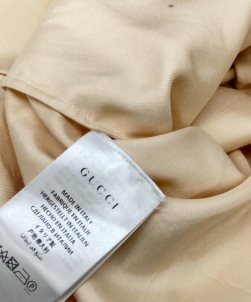 GUCCI（グッチ）GUCCI (グッチ) フリルプリーツシャツ ベージュ サイズ:44の古着・服飾アイテム
