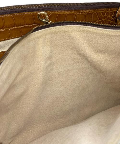 J&M DAVIDSON（ジェイ＆エム デヴィッドソン）J&M DAVIDSON (ジェイ＆エム デヴィッドソン) SIGRID クロコ型押しハンドバッグ ブラウン サイズ:下記参照の古着・服飾アイテム