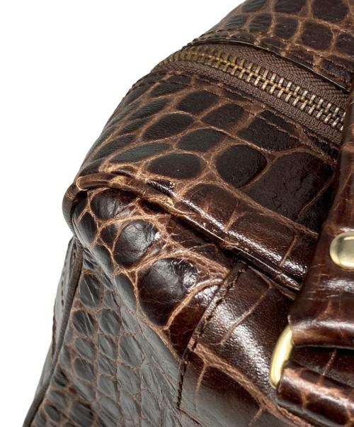 J&M DAVIDSON（ジェイ＆エム デヴィッドソン）J&M DAVIDSON (ジェイ＆エム デヴィッドソン) VIVI クロコ型押しボストンバッグ ブラウン サイズ:下記参照の古着・服飾アイテム