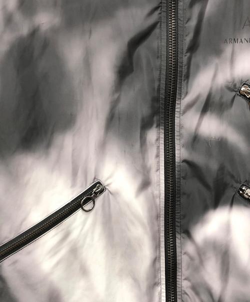 ARMANI EXCHANGE（アルマーニ エクスチェンジ）ARMANI EXCHANGE (アルマーニ エクスチェンジ) リバーシブル ジップアップポリエステルジャケット ブラック サイズ:Lの古着・服飾アイテム