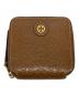 TORY BURCH（トリーバーチ）の古着「Ｔモノグラム ラウンドジップコンパクトウォレット」｜ブラウン