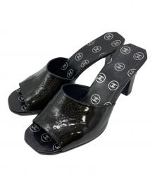 CHANEL（シャネル）の古着「トリプルココマークパンチングミュール」｜ブラック