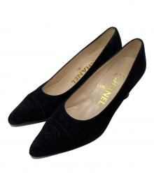 CHANEL（シャネル）の古着「ココマークスウェードパンプス」｜ブラック