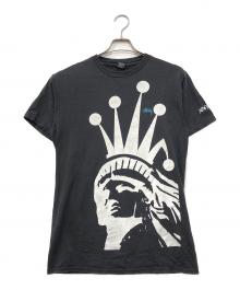 stussy（ステューシー）の古着「自由の女神 プリントTシャツ」｜ブラック