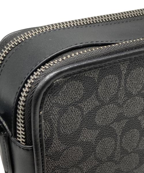 COACH（コーチ）COACH (コーチ) チャーター クロスボディ 24 シグネチャー キャンバス ブラック サイズ:下記参照の古着・服飾アイテム