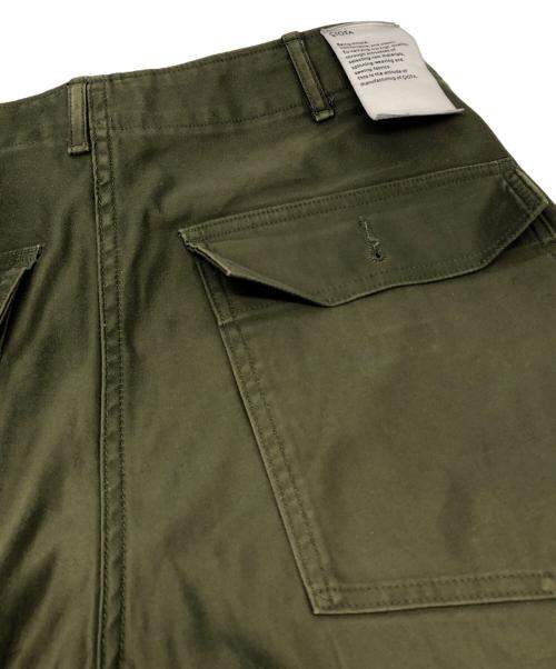 CIOTA（シオタ）CIOTA (シオタ) スビンコットンバックサテンベイカーパンツ グリーン サイズ:5の古着・服飾アイテム