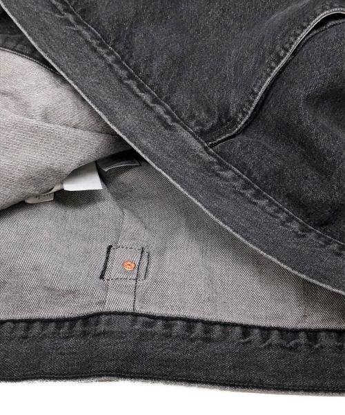 LEVI'S（リーバイス）LEVI'S (リーバイス) TYPEⅠトラッカージャケット ブラック サイズ:Lの古着・服飾アイテム