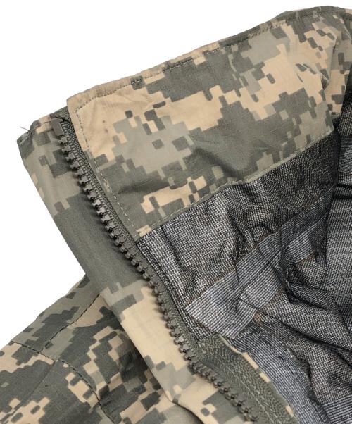USAF（ユーエスエアフォース）USAF (ユーエスエアフォース) APECS ABU ゴアテックスパーカ オリーブ サイズ:Sの古着・服飾アイテム