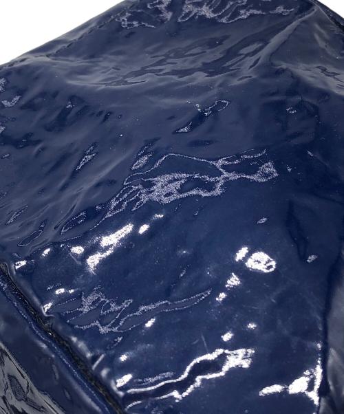 PLEATS PLEASE（プリーツプリーズ）PLEATS PLEASE (プリーツプリーズ) NOUGAT エナメルショルダーバッグ ネイビー サイズ:下記参照の古着・服飾アイテム