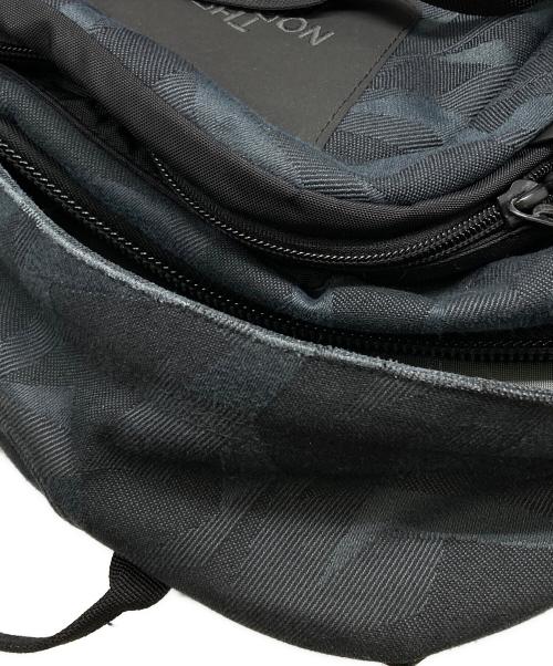THE NORTH FACE（ザ ノース フェイス）THE NORTH FACE (ザ ノース フェイス) Hot Shot デイパック グレー サイズ:下記参照の古着・服飾アイテム