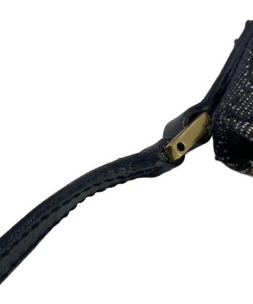 GUCCI（グッチ）GUCCI (グッチ) GGキャンバス アクセサリーポーチ グレー×ブラック サイズ:下記参照の古着・服飾アイテム