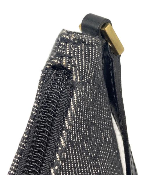GUCCI（グッチ）GUCCI (グッチ) GGキャンバス アクセサリーポーチ グレー×ブラック サイズ:下記参照の古着・服飾アイテム