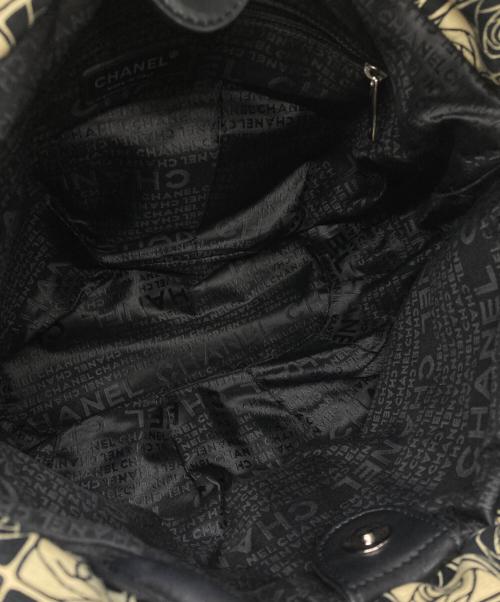 CHANEL（シャネル）CHANEL (シャネル) ココボール カメリアチェックトートバッグ アイボリー×ブラック サイズ:下記参照の古着・服飾アイテム