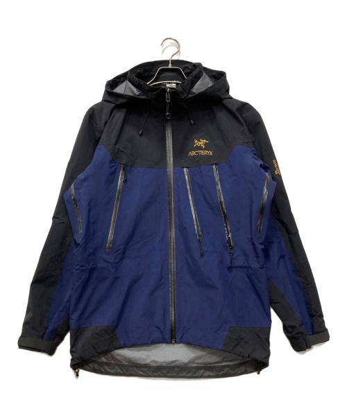 ARC'TERYX（アークテリクス）ARC'TERYX (アークテリクス) 40th別注 Theta AR Jacket ネイビー×ブラック サイズ:Sの古着・服飾アイテム