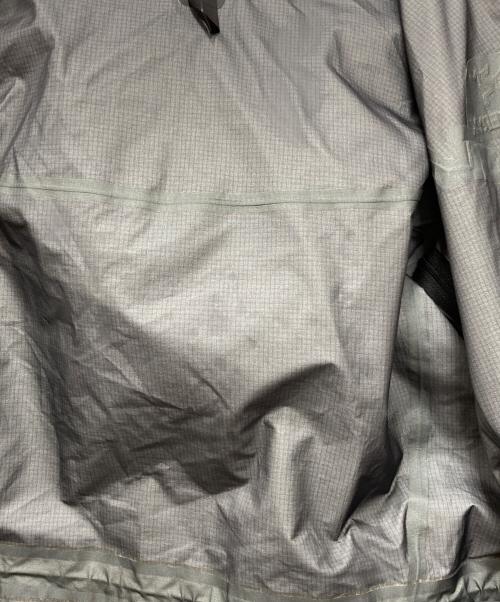 ARC'TERYX（アークテリクス）ARC'TERYX (アークテリクス) 40th別注 Theta AR Jacket ネイビー×ブラック サイズ:Sの古着・服飾アイテム