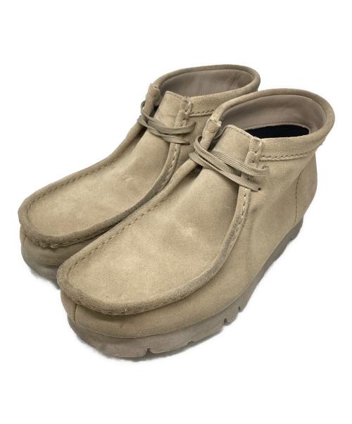 CLARKS（クラークス）CLARKS (クラークス) ワラビーブーツ ベージュ サイズ:UK8 1/2の古着・服飾アイテム