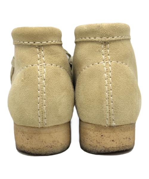 CLARKS（クラークス）CLARKS (クラークス) ワラビーシューズ ベージュ サイズ:23.5cmの古着・服飾アイテム