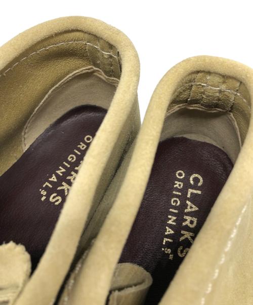 CLARKS（クラークス）CLARKS (クラークス) ワラビーシューズ ベージュ サイズ:23.5cmの古着・服飾アイテム