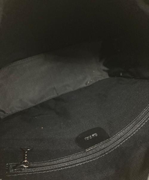 GUCCI（グッチ）GUCCI (グッチ) インターロッキングG パテントワンショルダーバッグ ブラック サイズ:下記参照の古着・服飾アイテム