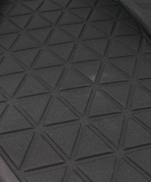 THE NORTH FACE（ザ ノース フェイス）THE NORTH FACE (ザ ノース フェイス) シャトルデイパックスリム ブラック サイズ:下記参照の古着・服飾アイテム