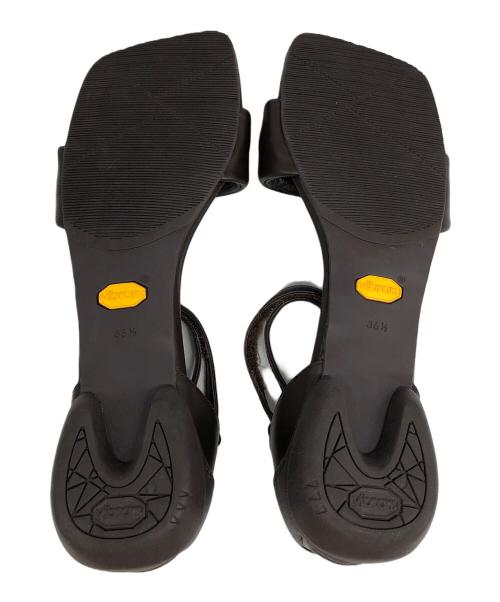 SHISEI（シセイ）SHISEI (シセイ) PADDED SANDAL ブラウン サイズ:36 1/2の古着・服飾アイテム