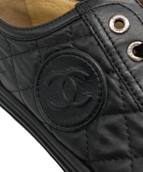 CHANEL（シャネル）CHANEL (シャネル) ココマークマトラッセスニーカー ブラック サイズ:36 1/2の古着・服飾アイテム