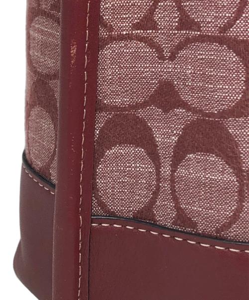 COACH（コーチ）COACH (コーチ) モリー バケット バッグ・シグネチャー シャンブレー バーガンディー サイズ:下記参照の古着・服飾アイテム