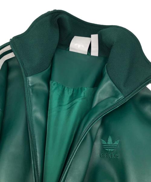 adidas（アディダス）adidas (アディダス) フェイクレザー アディカラー スリーストライプス ルーズ ファイヤーバード トラックスーツジャケット グリーン サイズ:Lの古着・服飾アイテム