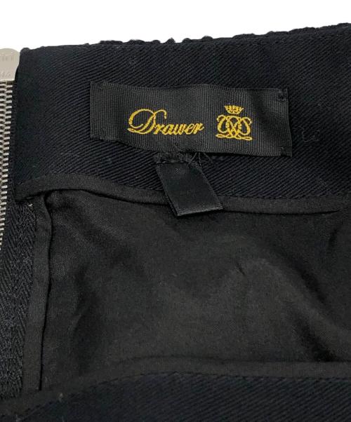 DRAWER（ドゥロワー）Drawer (ドゥロワー) エンブロイダリーバックジップスカート ブラック サイズ:36の古着・服飾アイテム